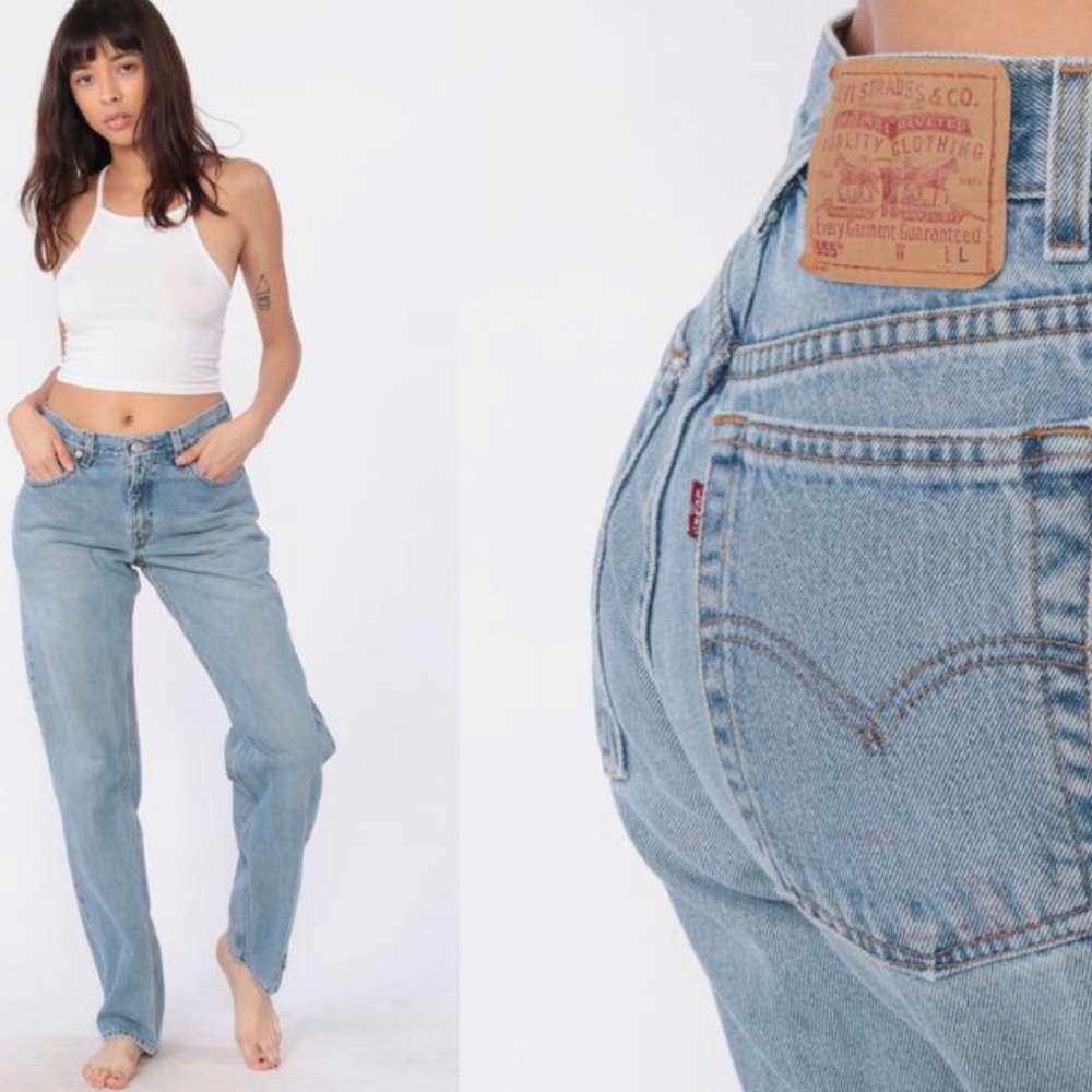 Vintage Levi’s 555 Guys Fit Low-Rise Jeans